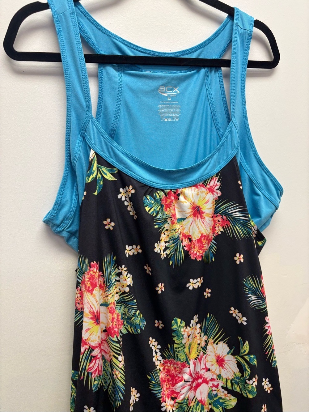 4 for $25 🌺 ACX Active Tropical Floral Layered Tank 2X 🌺 - Picture 2 of 6